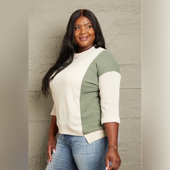 Sew In Love Tri-Color Pattern Blouse - Picture 7 of 11